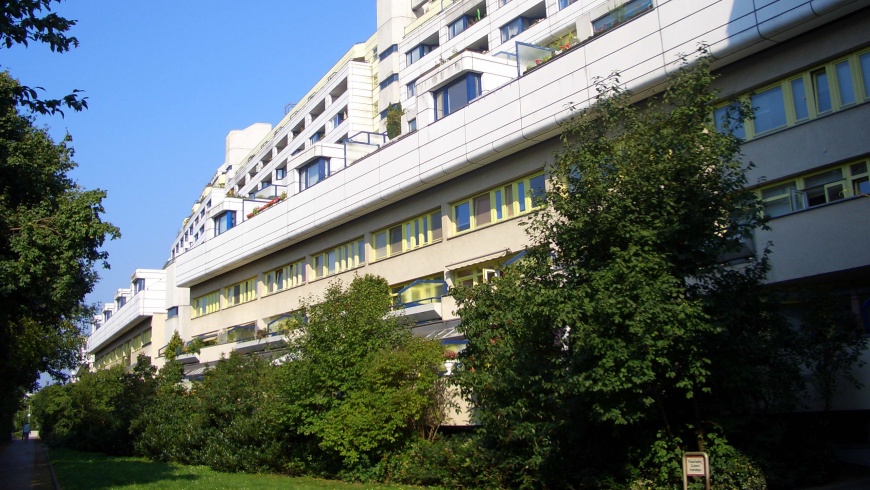 Autobahnüberbauung Schlangenbader Straße