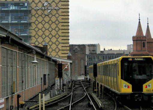 iadukt am Bahnhof Warschauer