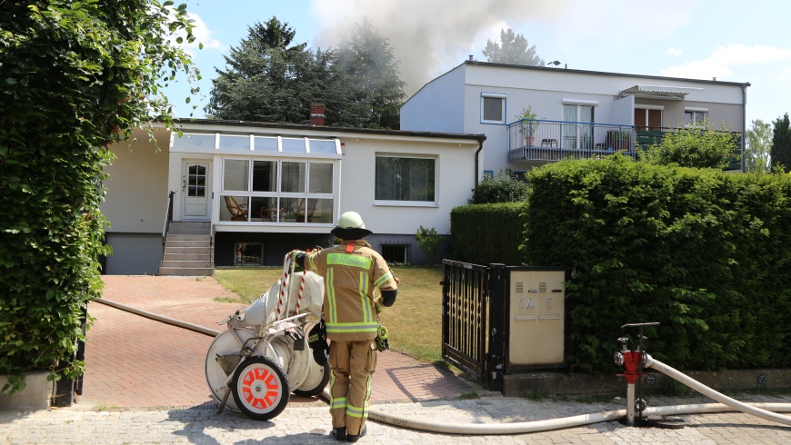 Dachstuhlbrand in der Mergentheimer Straße