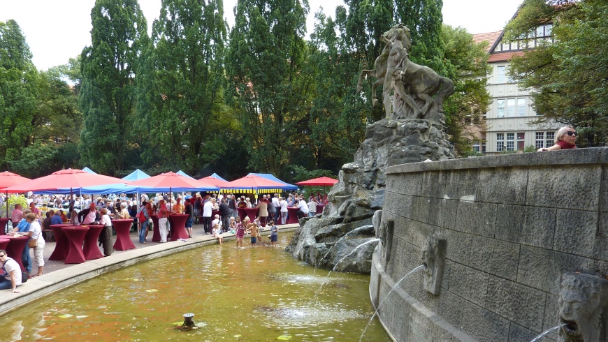 Sommerfest Rüdesheimer Platz