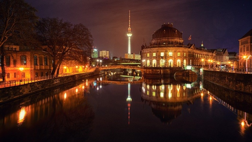 Berlin-Mitte bei Nacht