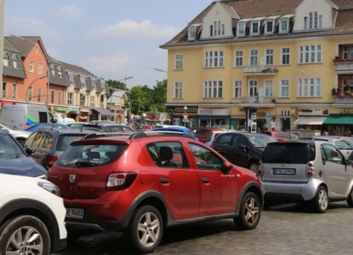 Kranoldplatz als Parkplatz