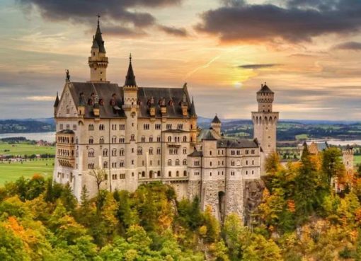 Schloss Neuschwanstein im Herbst